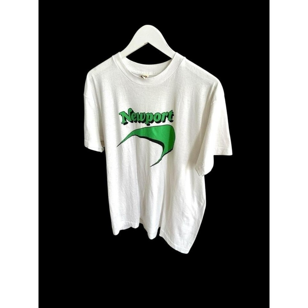 Vintage‎ 80's Newport Cigarettes Large T-Shirt Single Stitch Screen Stars USA